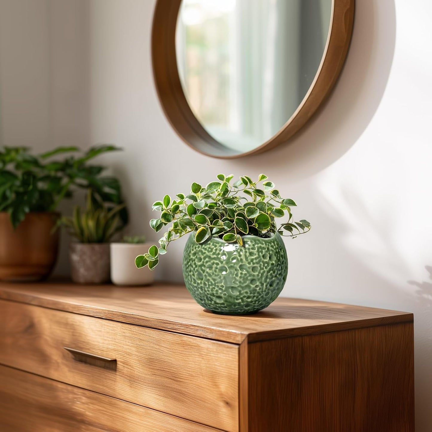 Ceramic Plant Pots - 4 inch Plant Pot with Drainage Hole, Small Pots for Plants Indoor Outdoor, Unique Round Planter, Modern Decorative Flower Pot, Room Decor, House Warming Gifts, Green