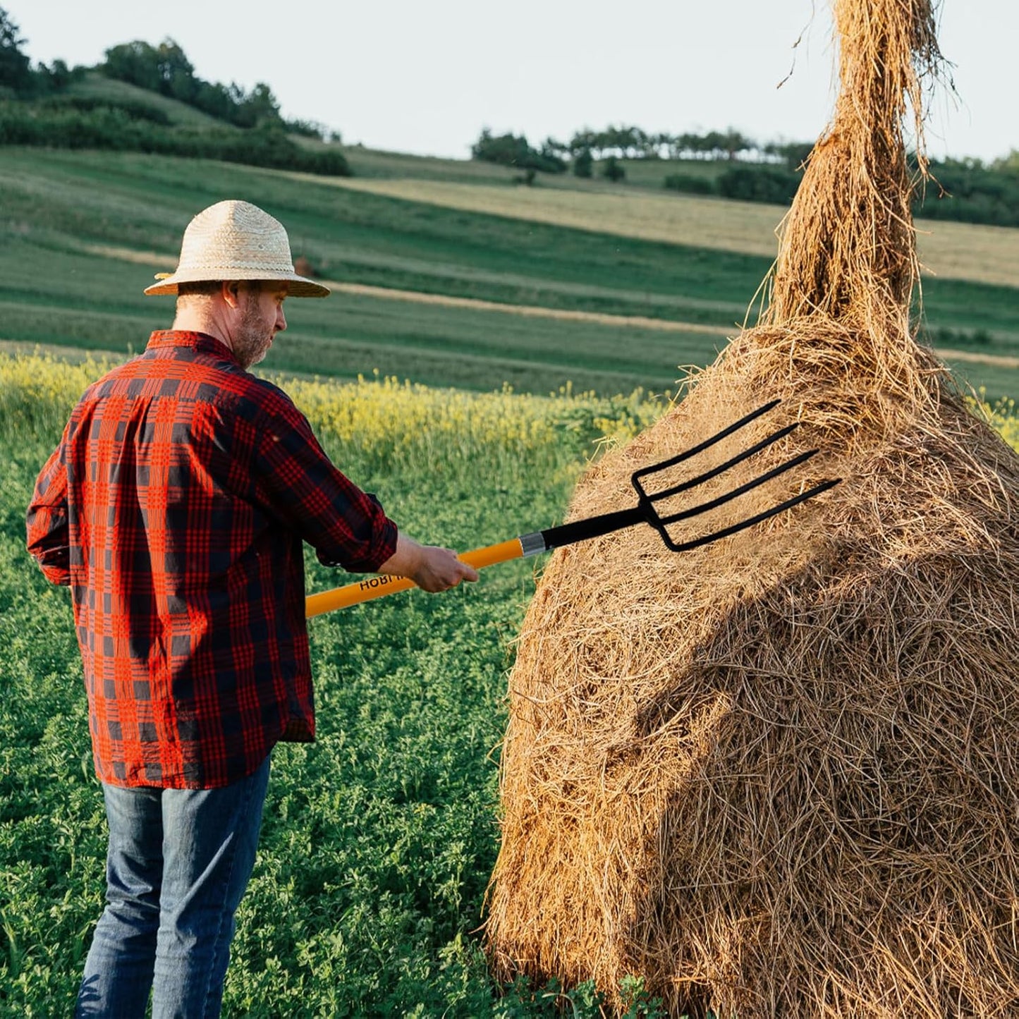 Garden Fork, 4-Tines Pitchforks,45-Inch Pitchfork for Gardening,Fiberglass Digging Fork Pole, D-Handle