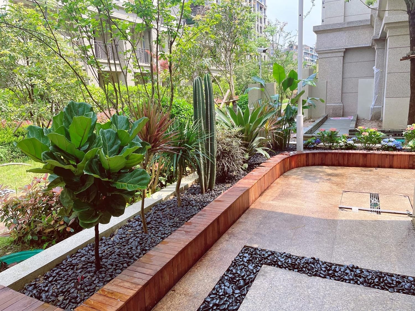 2 lbs Black Pebbles for Indoor Plants, 1-2 Inch Small Bag Black Stones. Decorative River Rocks for Plants, Landscaping, Vase Fillers and Outdoor Garden