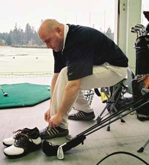 Travel Chair Slacker Tripod Chair for Camping, Lightweight Chair, Adjustable Carry Strap for Easy Transport | Oversized Duck Feet for Improved Stability | Perfect for Outdoor Adventures (Blue)