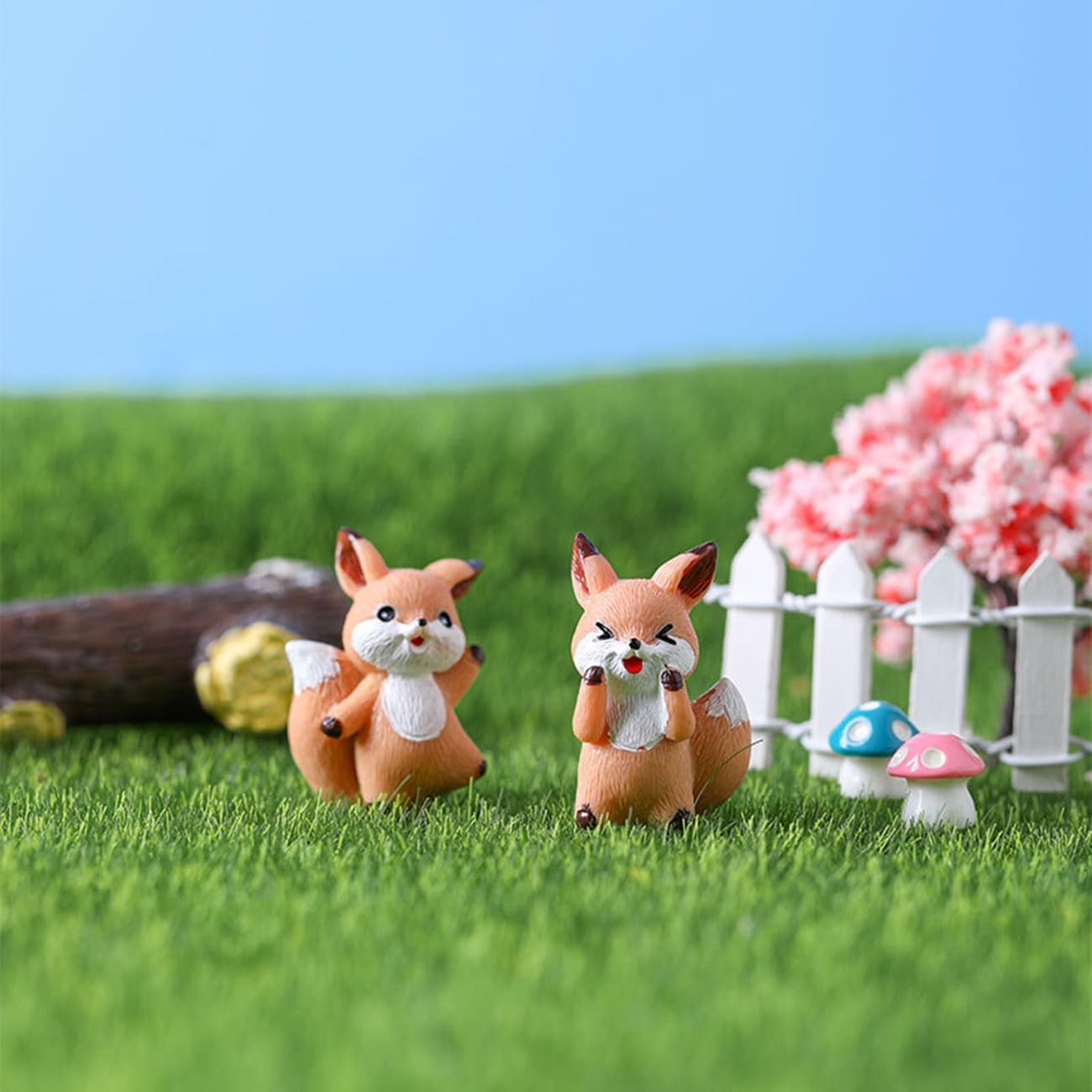 Mini Fox Animal Figurines, Miniature Fox Fairy Garden Accessories for Cake Topper, Moss Landscape DIY, Terrarium Crafts Ornament, Home Decoration, Birthday Gift, Party Favors, Desktop Decoration