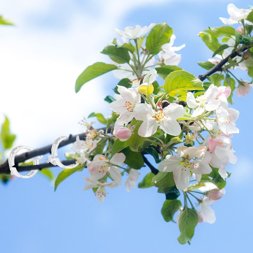 150 PCS Secured Plastic Plant Clip, Plant Support Clips, Garden Clips for Climbing Plants, Plastic Trellis Clips Plant Support Clips Tomato Grape Vine Vegetables Plant Fixing Clips (150, White)