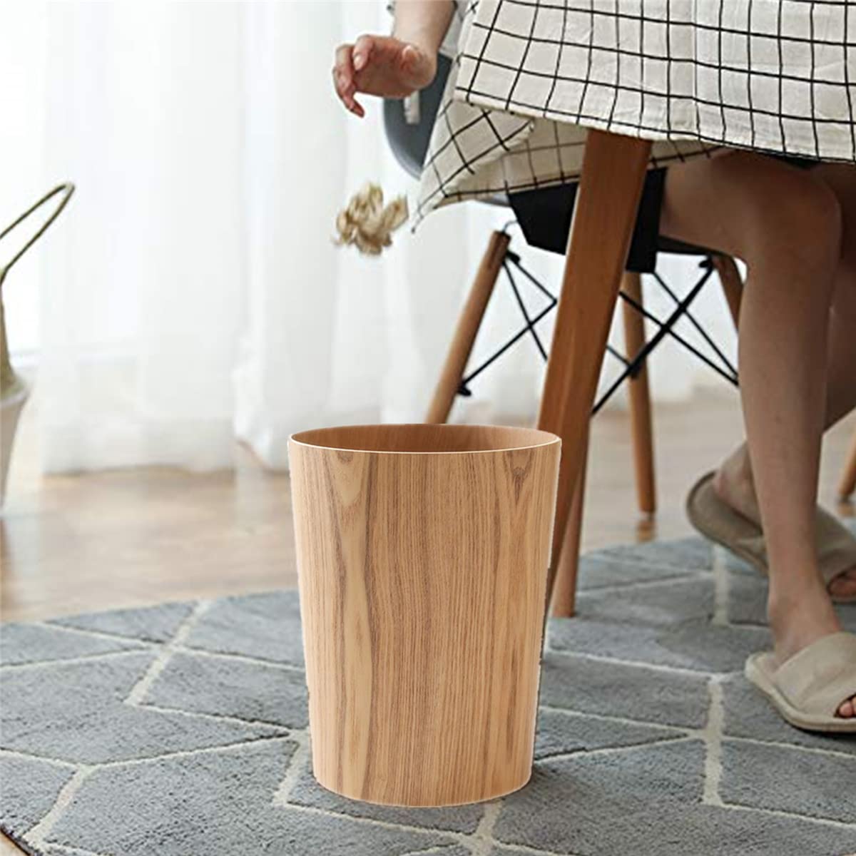 Natural Wood Trash Can, Round Stackable Wastebasket, Garbage Recycling Bin for Bathrooms, Powder Rooms, Kitchens, Home Offices (Light Wood)