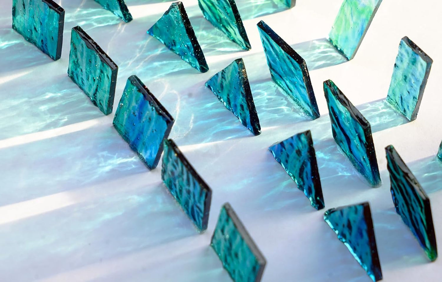 200g Transparent Mosaic Glass Tiles, Large Stained Glass Pieces for DIY Mosaic Craft Supplies, 4 Shapes Mosaic Glass Tiles for DIY Mosiac Present, Pond Water Blue