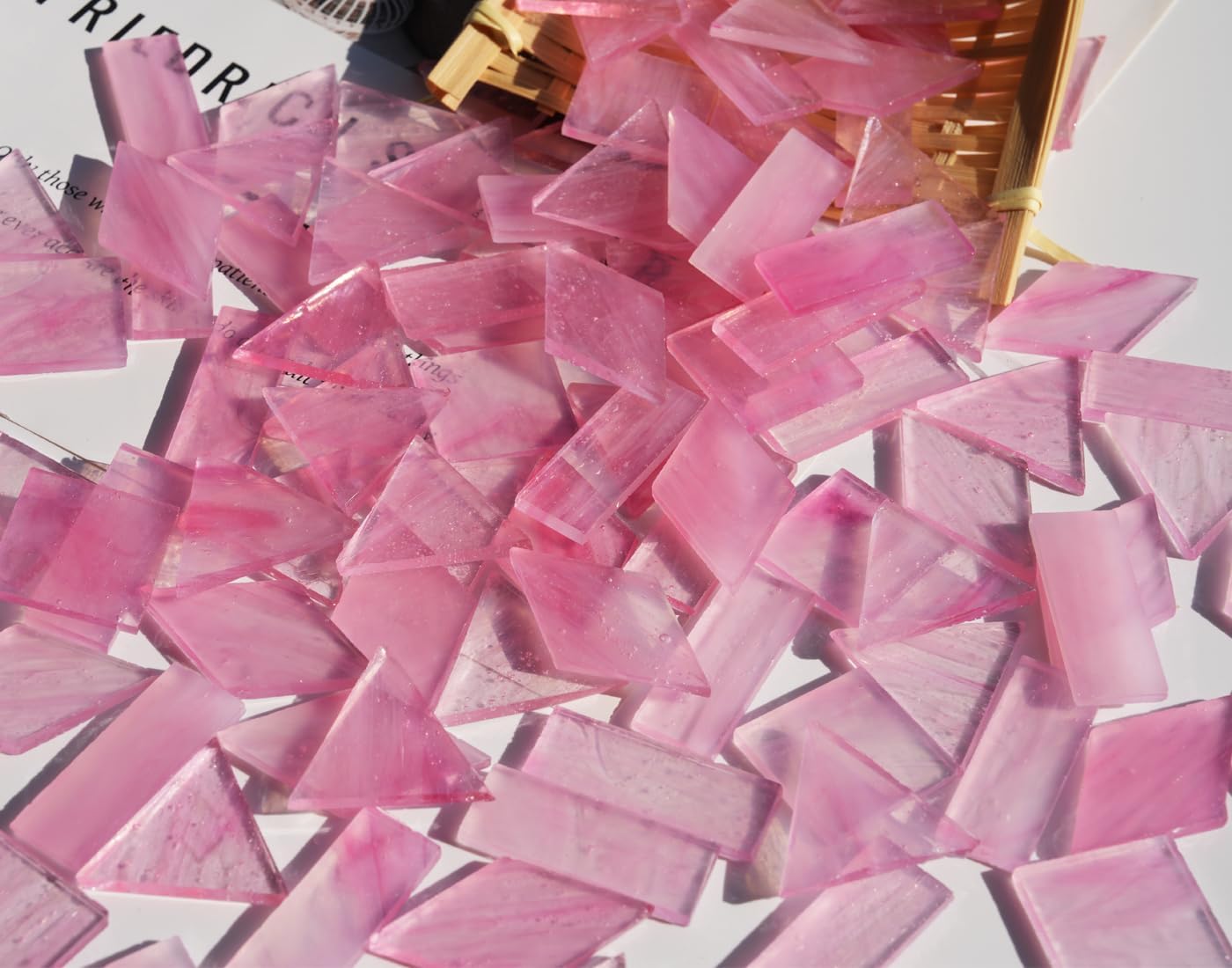 Crisp Texture Transparent Glass Mosaic Tiles, 200g Stained Glass Pieces, 4 Shapes Pre-Cut, Misty Pink