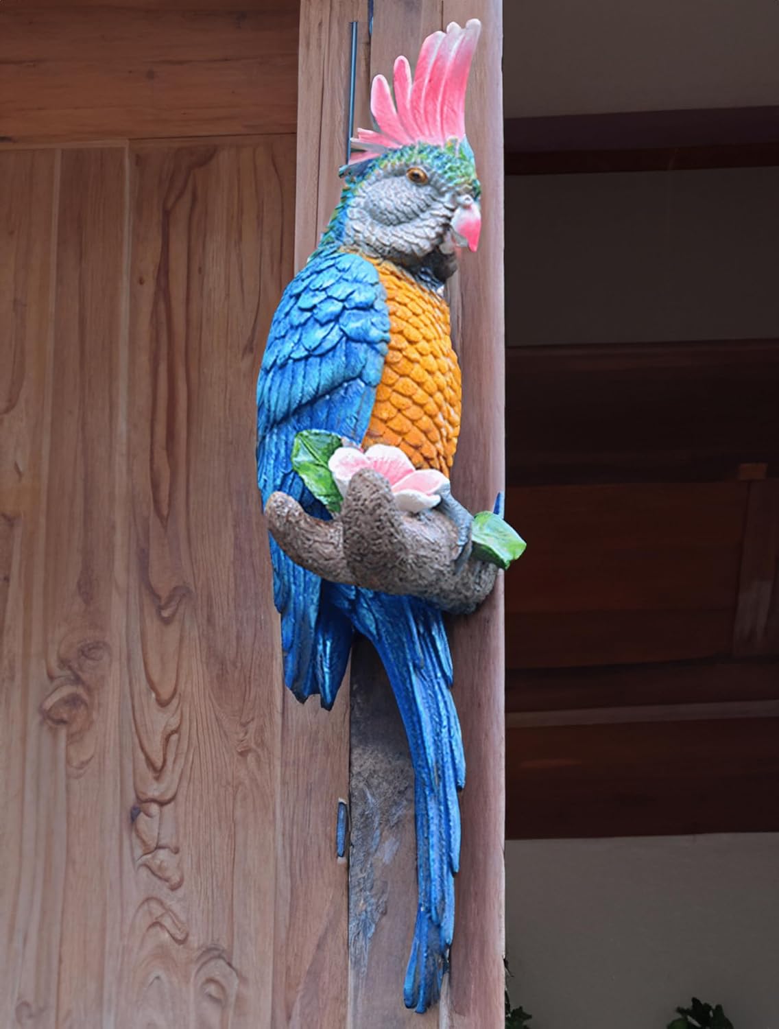 Coolboy Parrot Figurine, Outdoor Resin Bird Decoration, Flapping Macaw Bird Tropical Decor Wall Sculpture, Polyresin, Blue