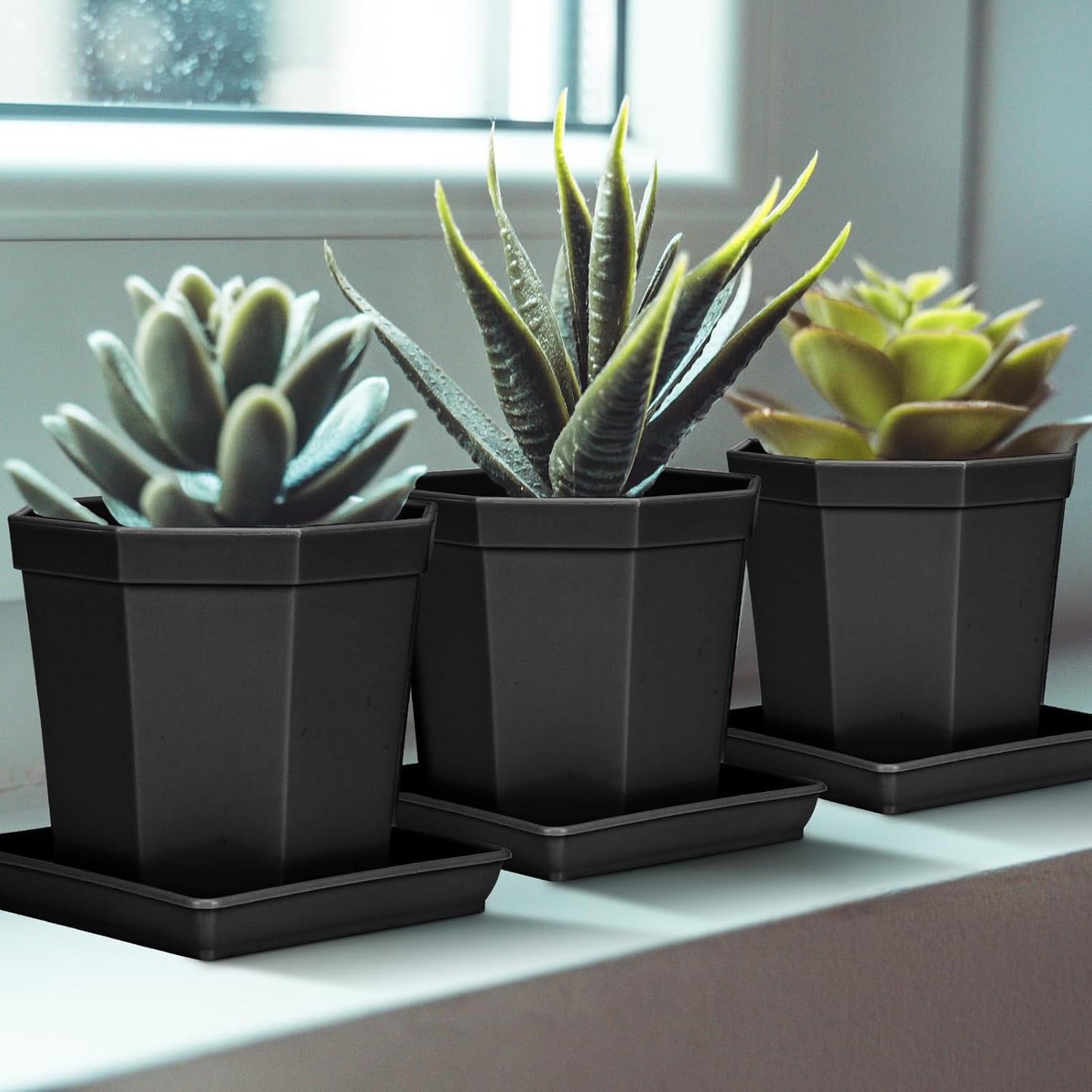 Square Plant Saucer 14 Inch 5 Pack, Durable Plastic Plant Trays Plant Pot Saucers, Square Planters for Indoors and Outdoors Plants, Garden Large Plant Saucers for Pots Black.