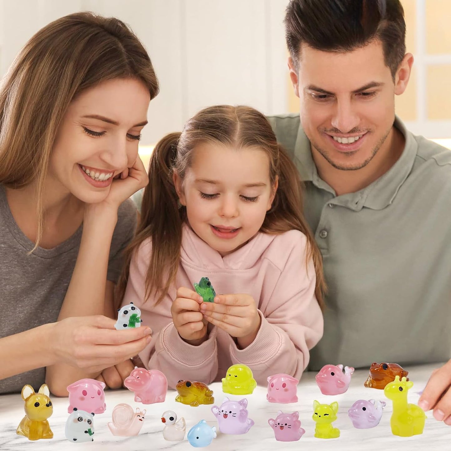 150 Pcs Luminous Mini Resin Animals Bulk, Figures Glow in The Dark, Tiny Miniature Resin Animals for Creative Crafts Ornaments, Fairy Gardens Decor and Dollhouse Hide Accessories