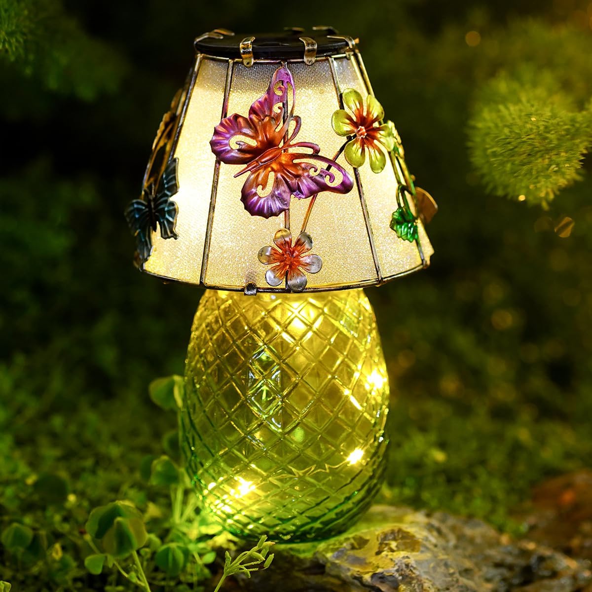 Butterfly Solar Garden Lights Outdoor Decor - Waterproof Tabletop Solar Lamp - Cordless Table Lamps for Garden Patio Porch Yard Backyard Balcony Wedding, Gifts for Mom