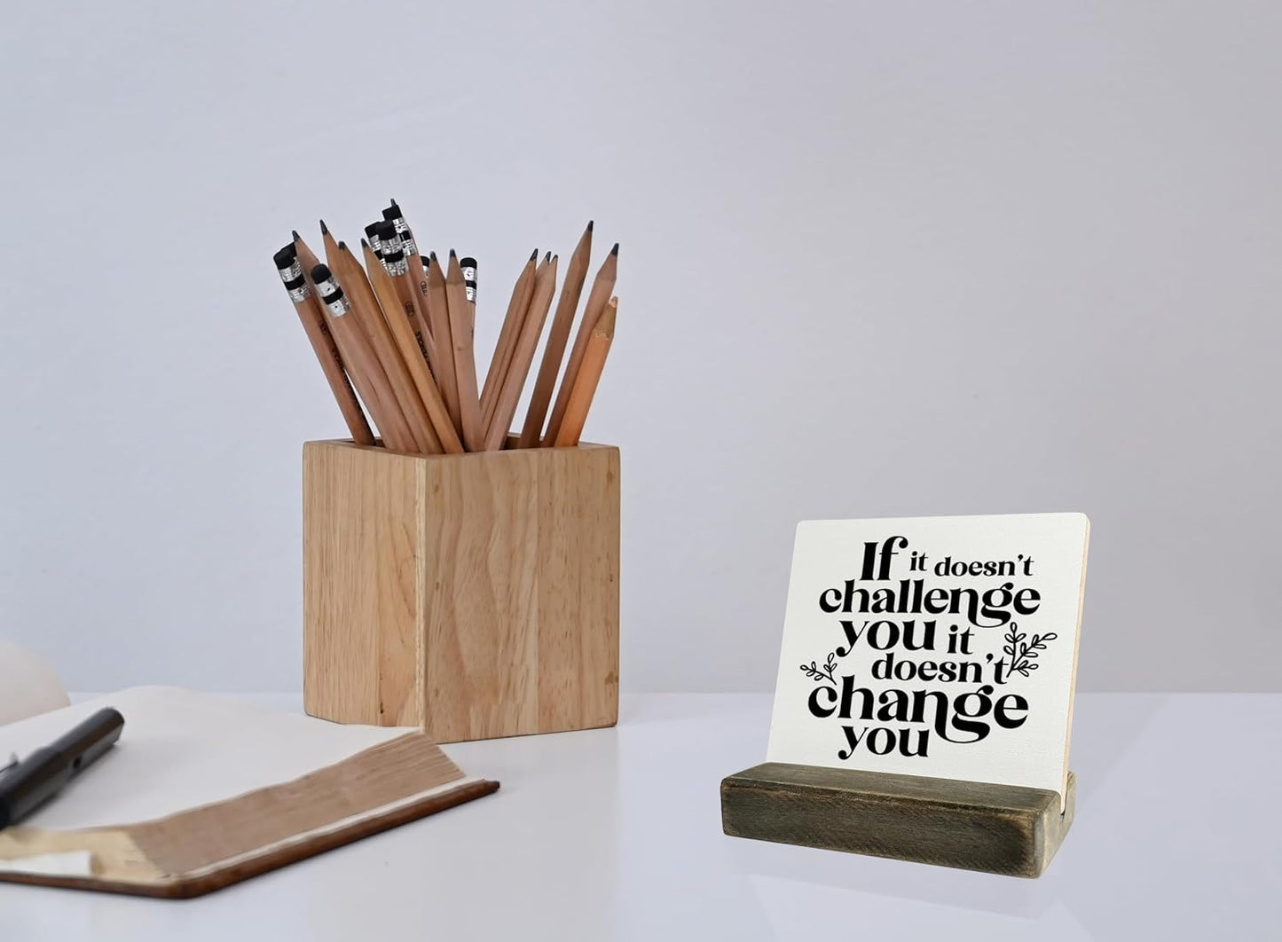 Inspirational Wooden Sign, If It Doesn't Challenge You It Won't Change You, Desk Plaque with Wooden Stand 4 x 4.3 inches, Classroom Decor, Decor for Home Gym, Gift for Young Teens Graduates A