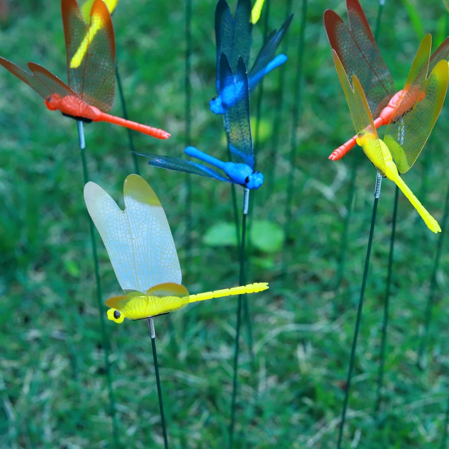 20Pcs Dragonfly Stakes, 9.8inch Dragonfly Garden Ornaments 3D Dragonfly Patio Decor Party Supplies for Indoor, Outdoor, Yard, Christmas Decor