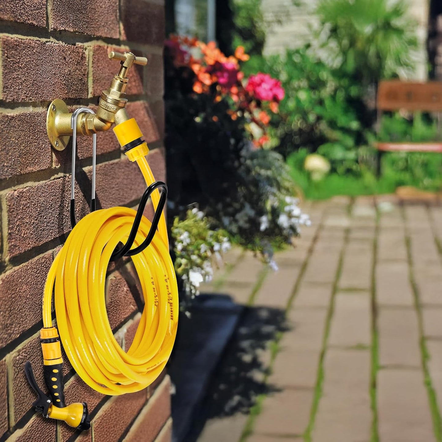 Garden Hose Holder Water Hose Hanger Wall Mounted,304Stainless Steel Solid Hose Hook Holds Up to 50Ft Garden Hose, Expandable Hose, Water Hose(Black Paint 2pcs)