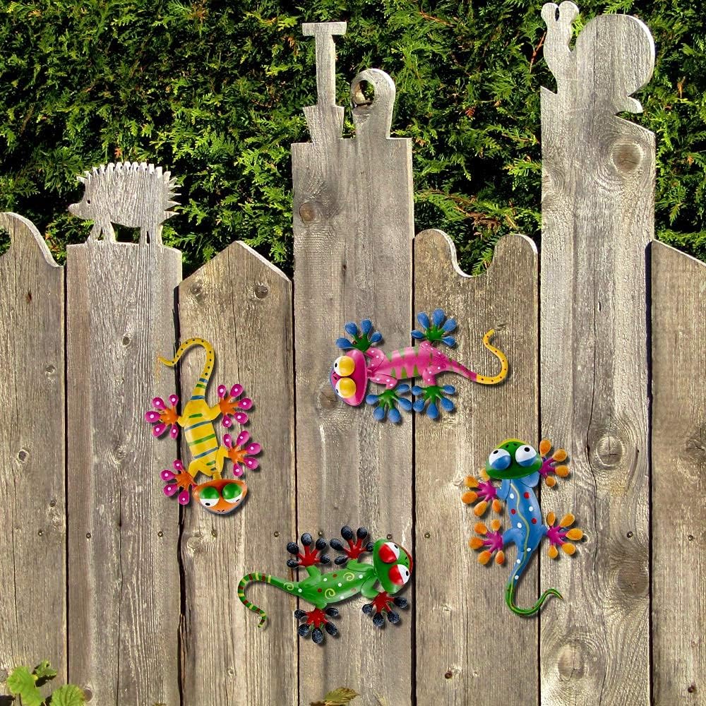 hogardeck Metal Gecko Outdoor Wall Decor, 4 Pack Lizard Art Garden Sculptures & Statues with Shaking Head Spring Decor for Front Yard Fence Patio