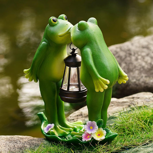 Solar Frogs Statue for Garden Decor Solar Lantern LED Outdoor Decoration Figurines for Porch Patio,Yard,Lawn - Frog Gifts for Women Mom Grandma Wife (Kiss Frog)
