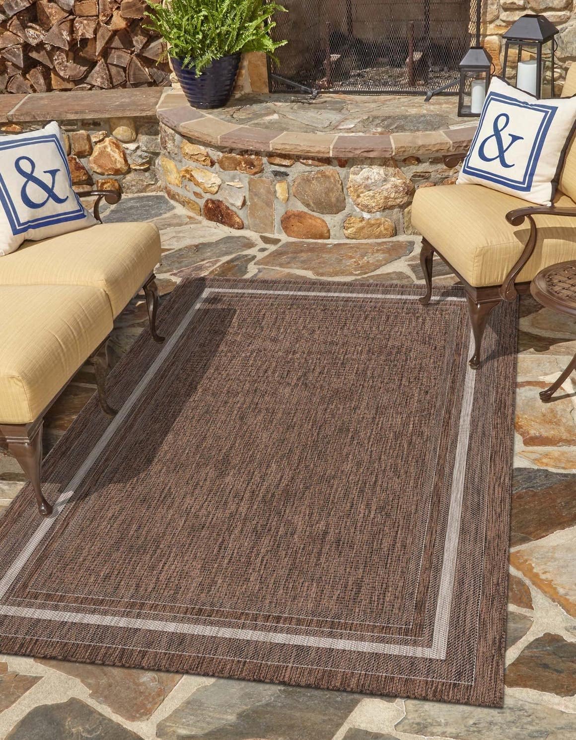 Unique Loom Outdoor Border Collection Area Rug - Soft Border (3' 3" x 5' 3" Rectangle Brown/Ivory)