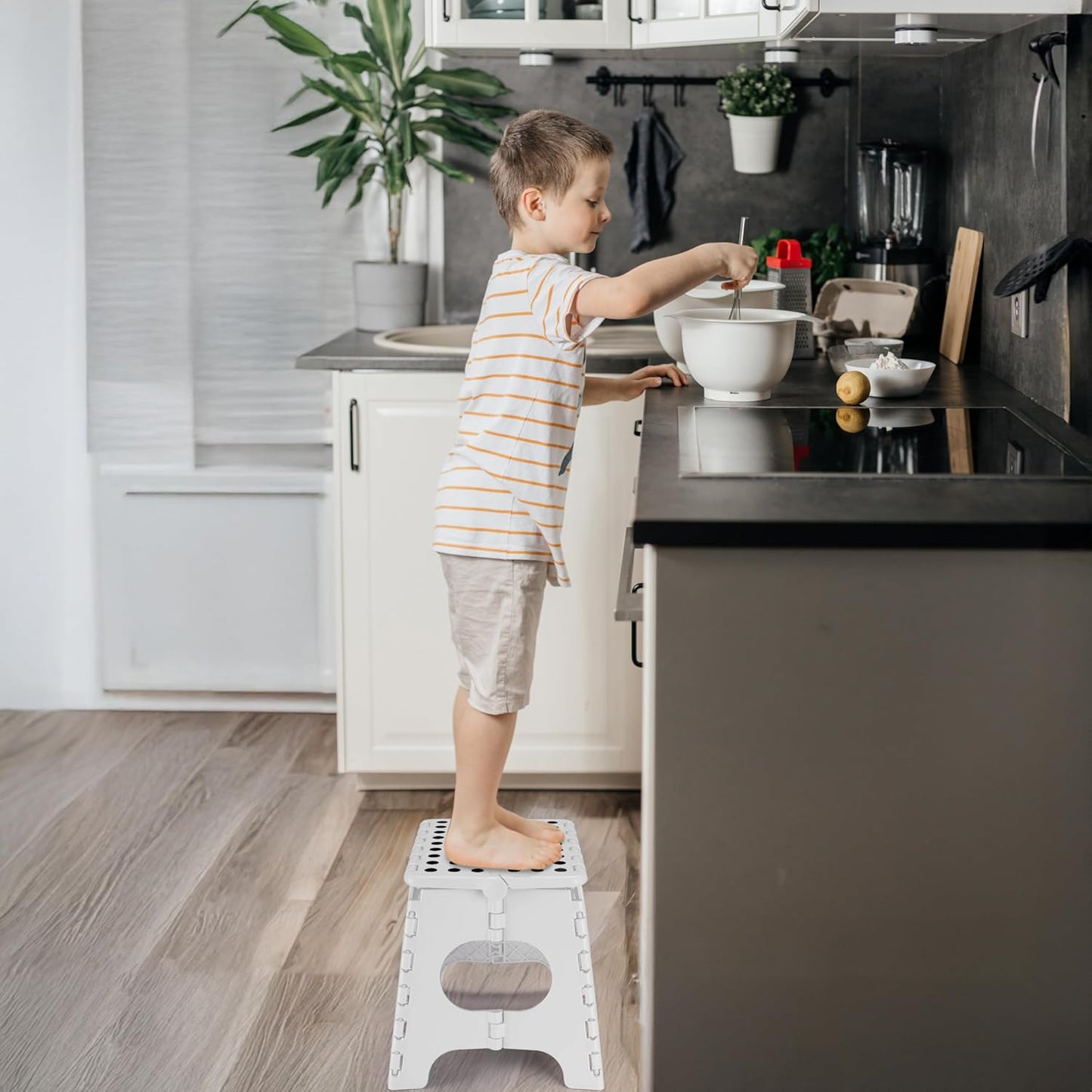 Delxo Folding Step Stool,11 Inch Non-Slip Foldable Step Stools for Kids and Adults,Portable Foldable Step Stool Lightweight Small Folding Stool with Handle for Kitchen Bathroom in White,1 Pack
