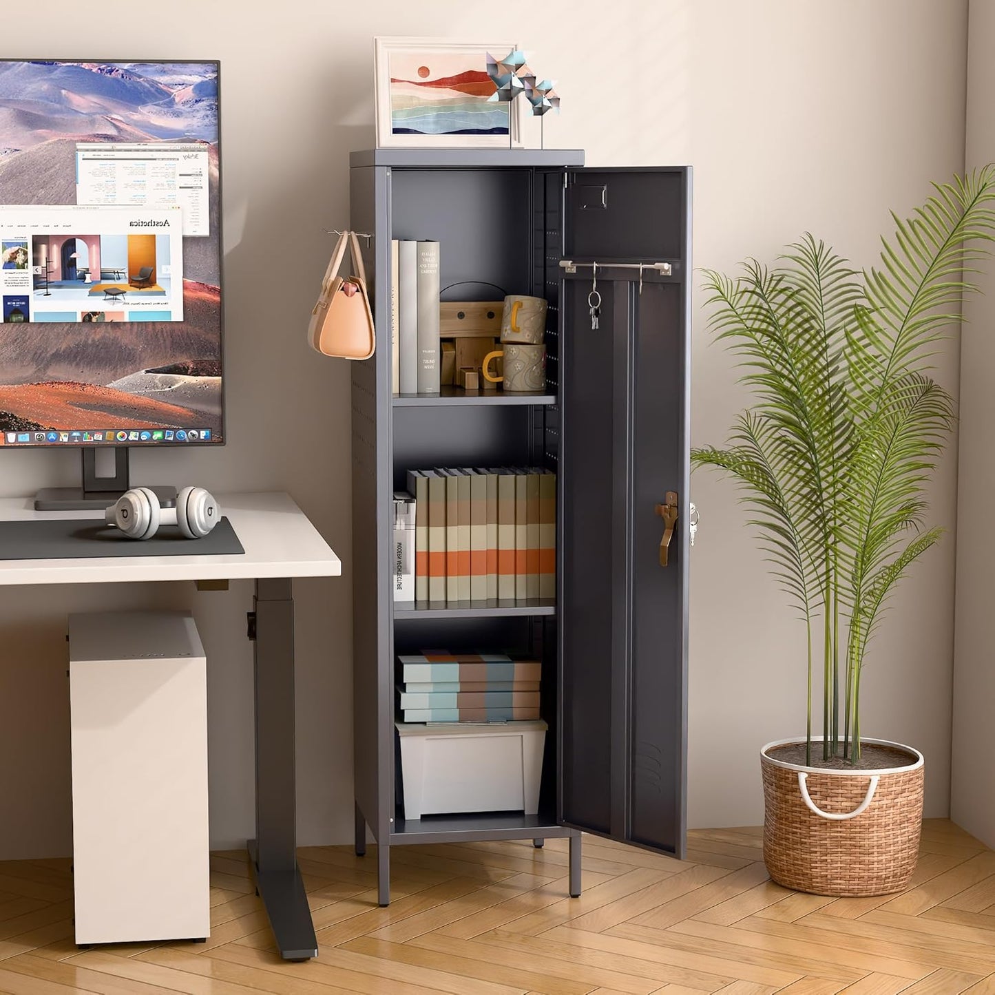 Metal Lockers for Employees with Handle,Metal Storage Locker with 2 Pegboard & 5 Hooks for Gym, School, Office,Home,Garage,Grey