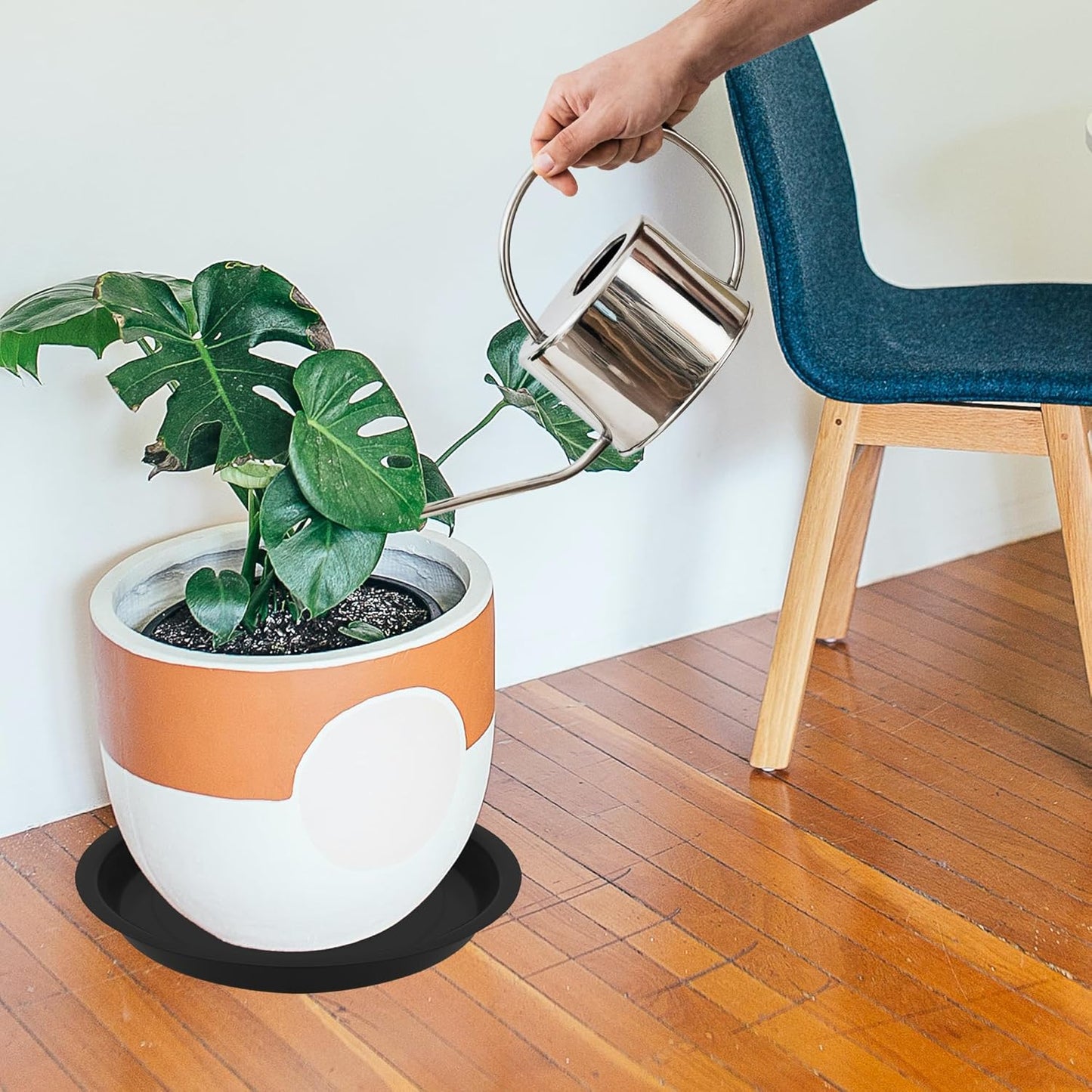 12 Pack 10 Inch Round Plant Saucers for Less 8.4 Inch Pot Indoors Outdoors Plant Trays for Pots Planter Saucer Plastic Plant Drip Tray Planter Water Tray for Potted Plants(Black, 10"(12pcs))