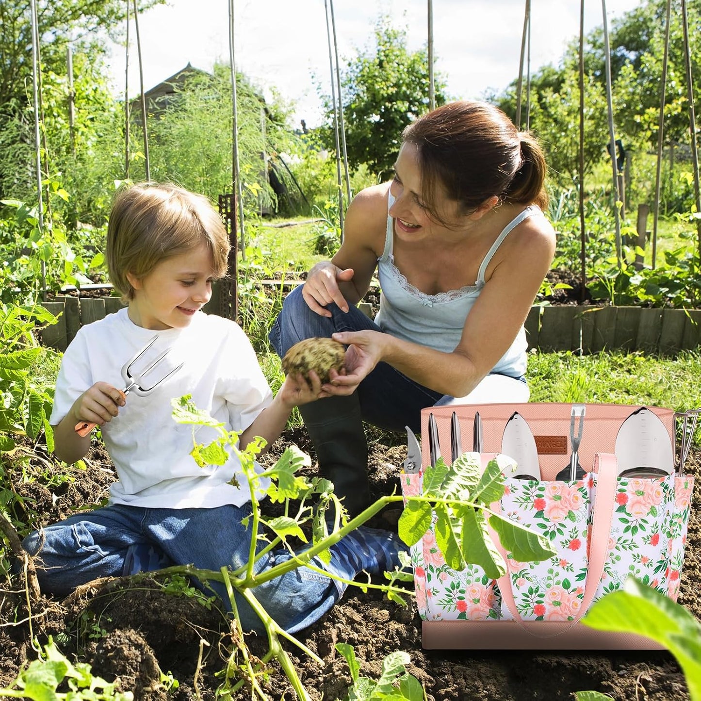 Gardening Tools - YAUNGEL 10 Pcs Garden Tool Set, Heavy Duty Stainless Steel Gardening Supplies Hand Tools with Wooden Handle, Storage Tote Bag, Ideal Garden Gifts for Women and Men, Pink