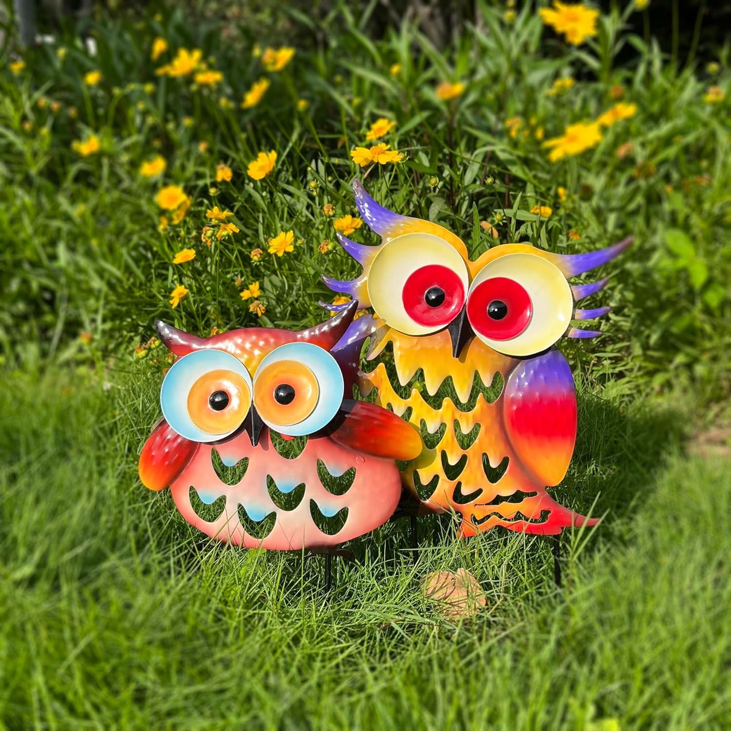 Pack of 2 Metal Fresh Color Owl Garden Statues Silhouette Couple Stakes Decorative Outdoor Animal Sculptures for Yard Décor and Lawn Ornaments