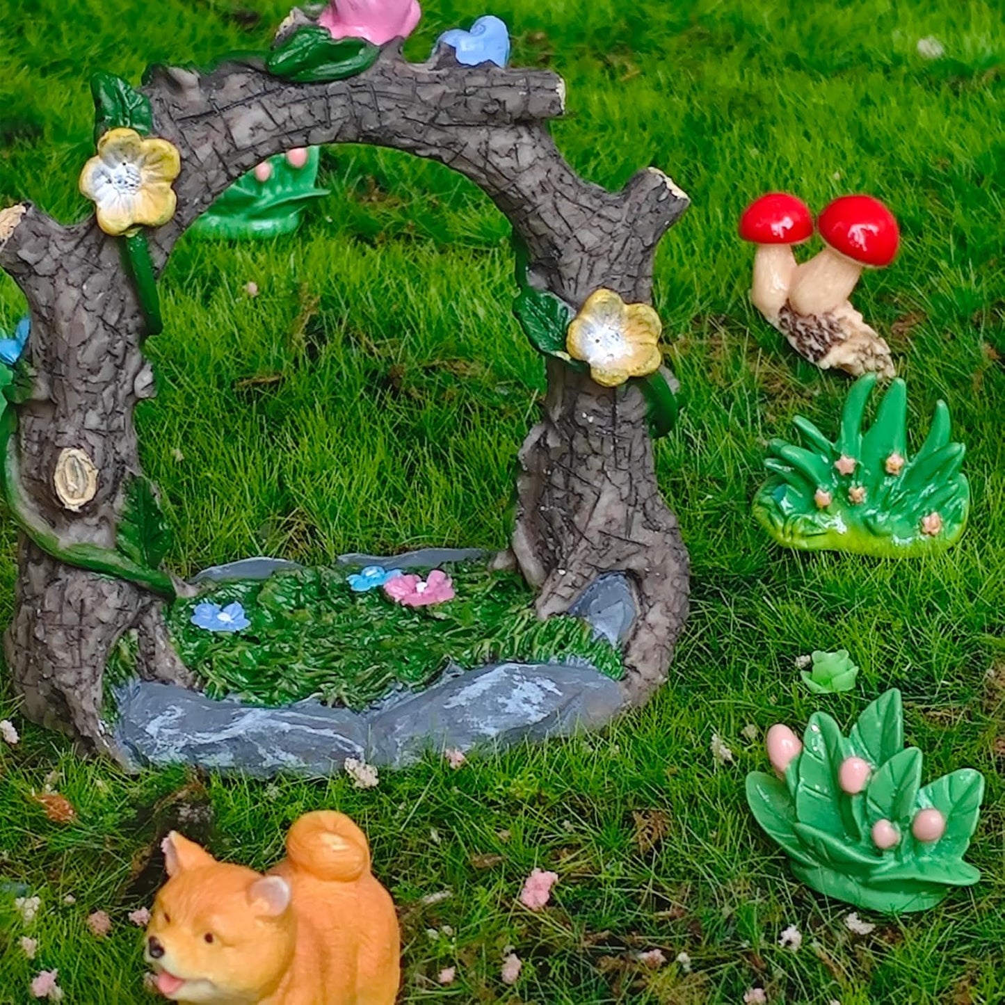 Kai Dream Miniature Fairy Garden Accessories, Resin Craft Flower Arch Figurine, 3.3 * 2 * 3.7 inches, Decorative Landscape, Dollhouse Decor