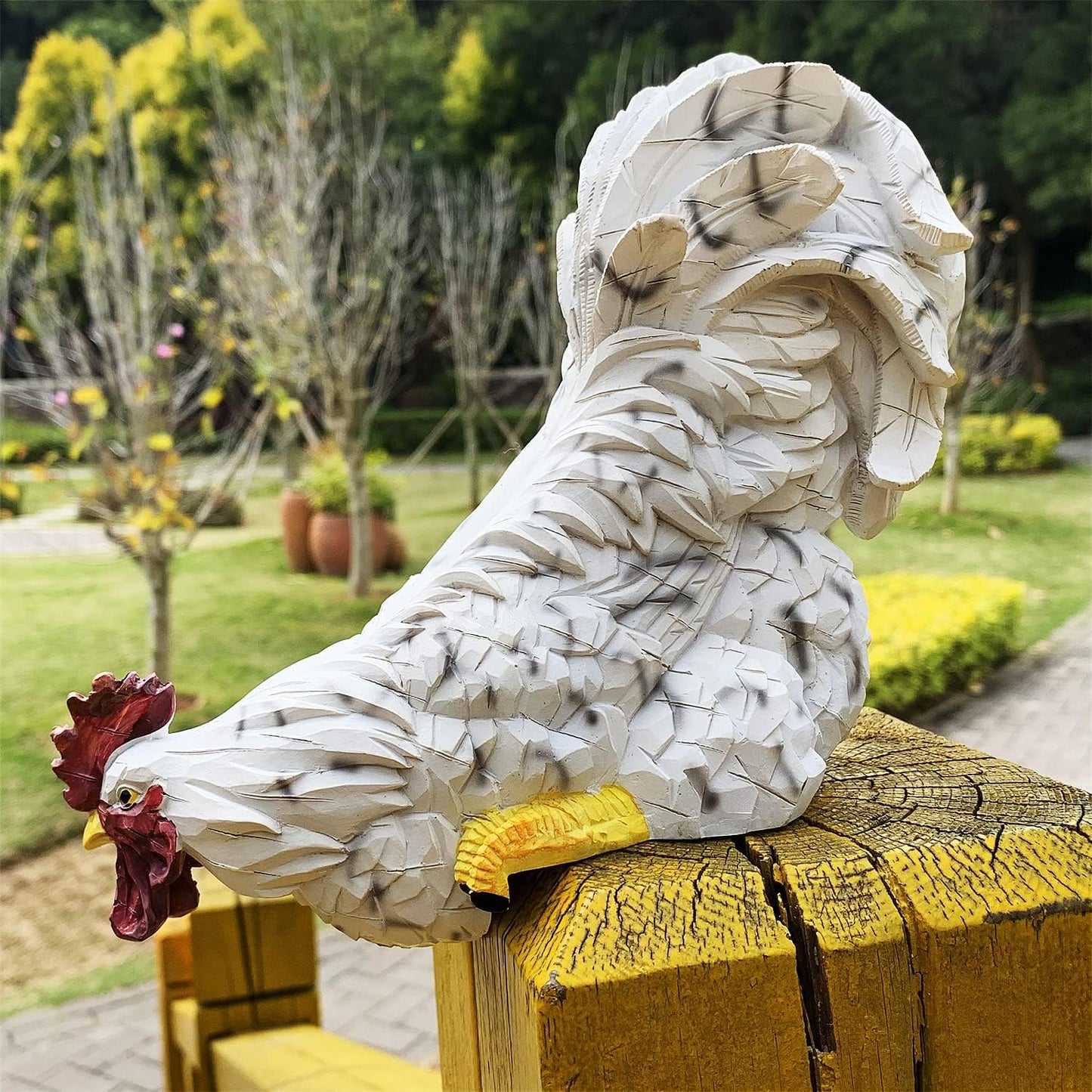 Garden Statues Cock Art Decoration Rooster Figurine Waterproof Chicken Sculpture Ornaments for Garden Yard Pathway Fence Porch Lawn (White)