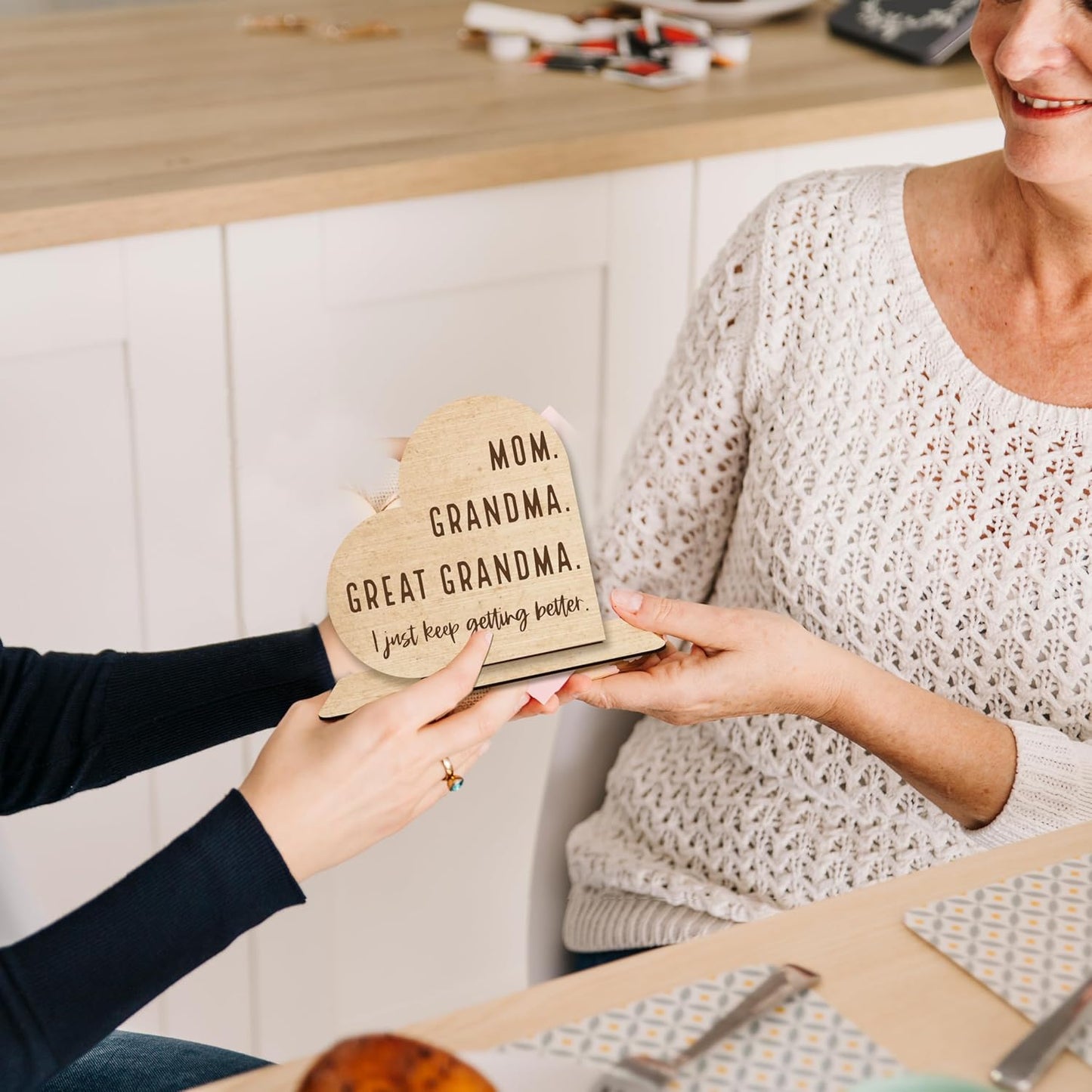 Mom Gifts,Mom Grandma Great Grandma,Wooden Plaque Decor For Home,Mom Birthday Gifts.(053)