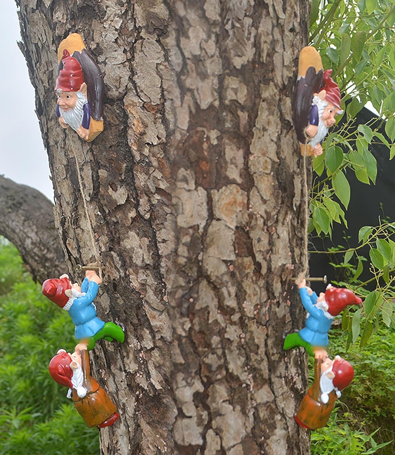 Climbing Rope Gnomes Garden Statue,Gnom Statue Resin Garden Gnome Tree Hugger Outdoor Decor Accessories,Miniature Figurines Micro Garden Gnome Landscape Figurine for Lawn Balcony Patio