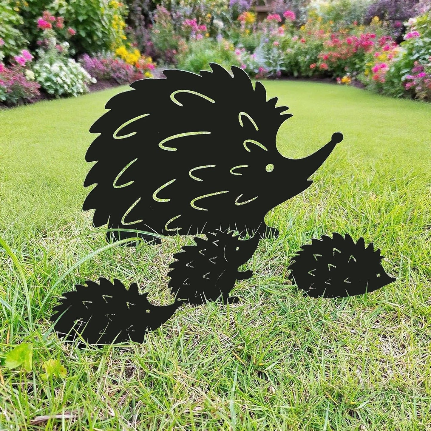 Metal Hedgehog Silhouette, Unique Garden Yard Art,Outdoor Halloween Decor for Patio,Decorative Garden Stakes,Metal Animals Yard Art,Cute Hedgehog Family