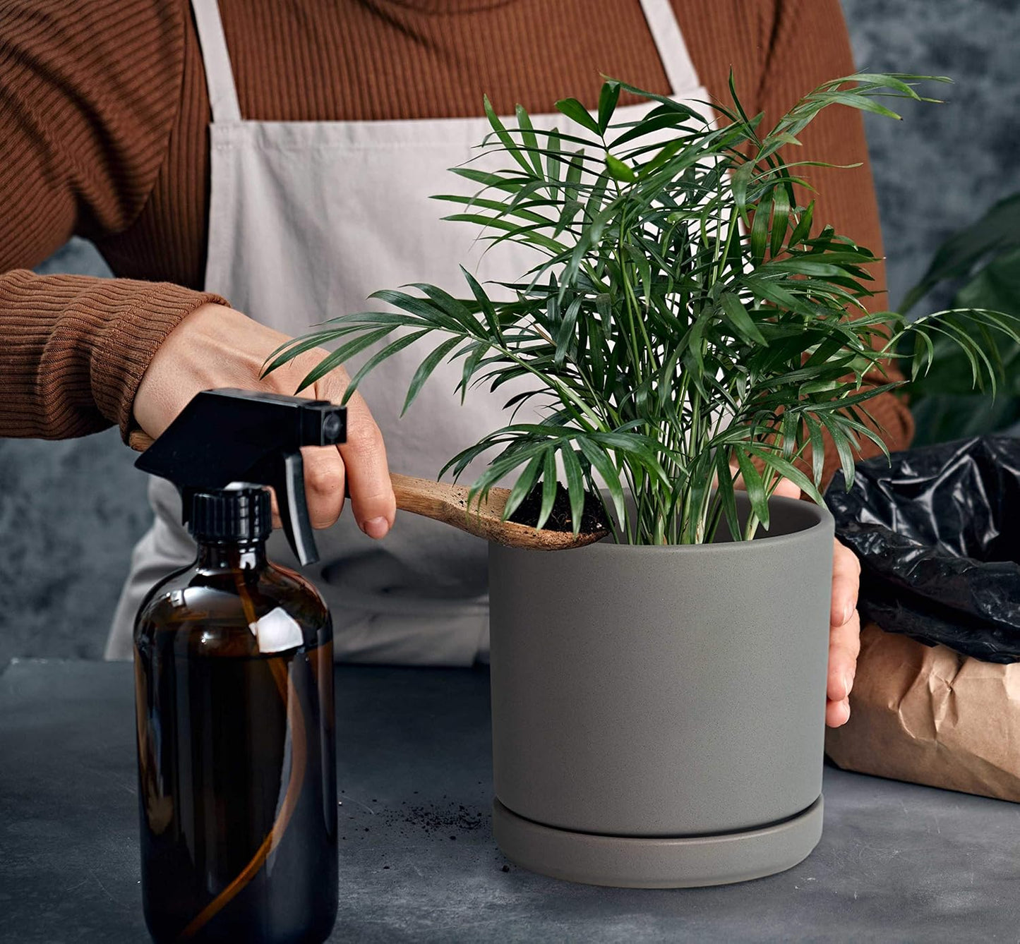 D'vine Dev 6 Inch Ceramic Planter Pot with Drainage Hole and Saucer, Indoor Cylinder Round Flower Pot, Grey, 94-O-C-3