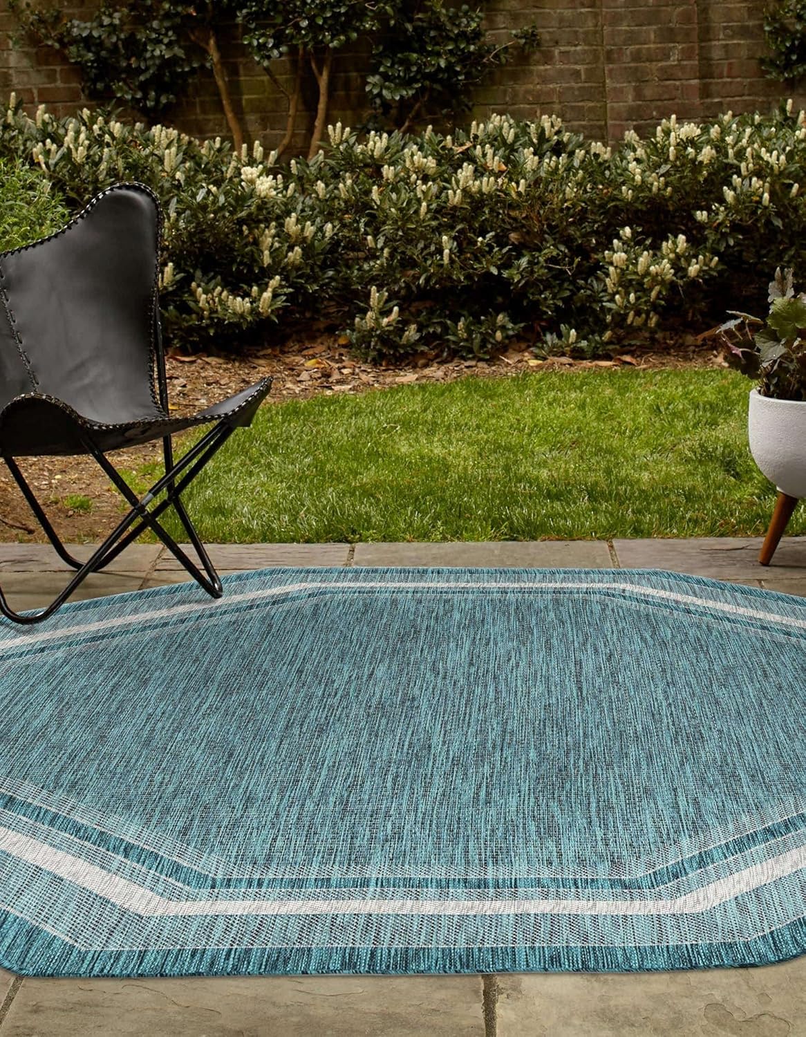 Unique Loom Outdoor Border Collection Area Rug - Soft Border (5' 1" Octagon, Teal/ Ivory)