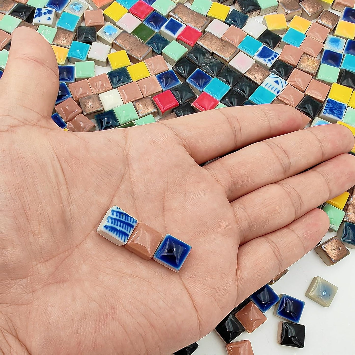 500g/1.1lb Random Color Irregular Ceramics Mosaic Tiles,DIY Making Creative Ceramic Mosaic Tiles for DIY Craft Plates Flowerpots Vases Cups Mosaic Making Supplies (Mix Square)